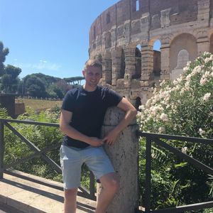 Meet your Posher, Michael